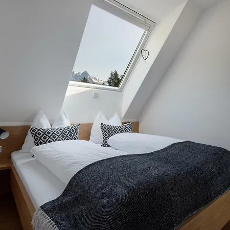 Alpen Penthouse 비쇼프스호펜